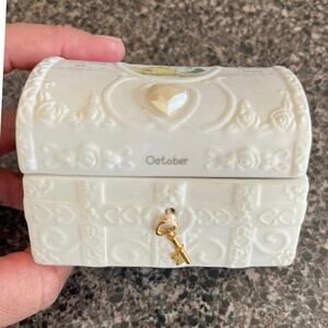 Vintage Precious Moments October Opal Micro Trinket Box Hope Chest